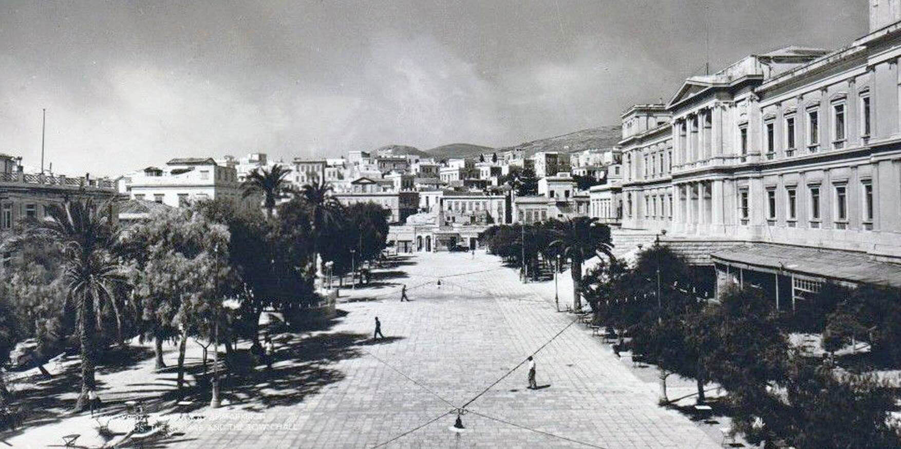 Πλατεία Ερμούπολης
